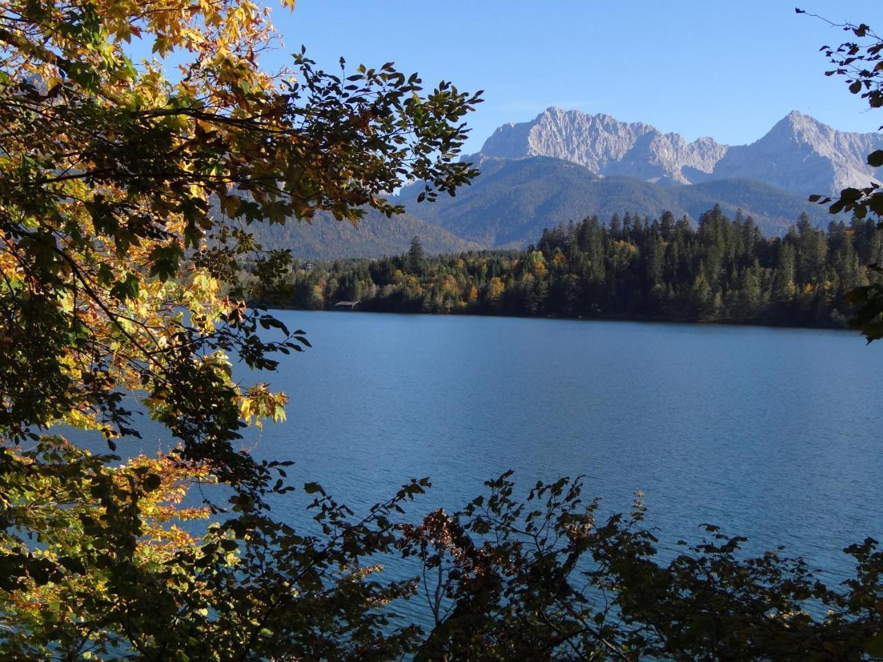 Haus Rustikana Lägenhet Mittenwald Exteriör bild